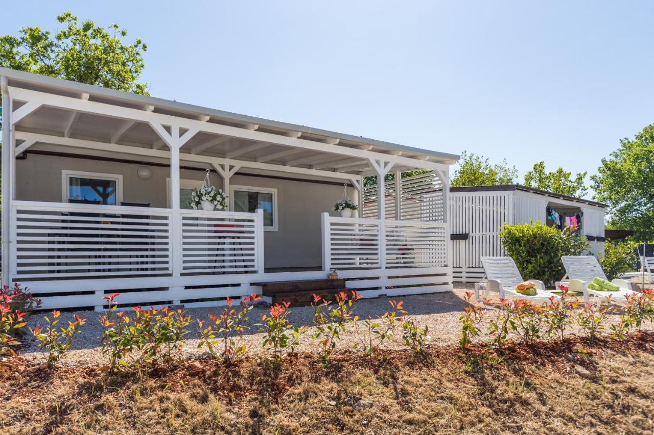 Zelena Laguna Mobile Homes Mugeba Exterior foto