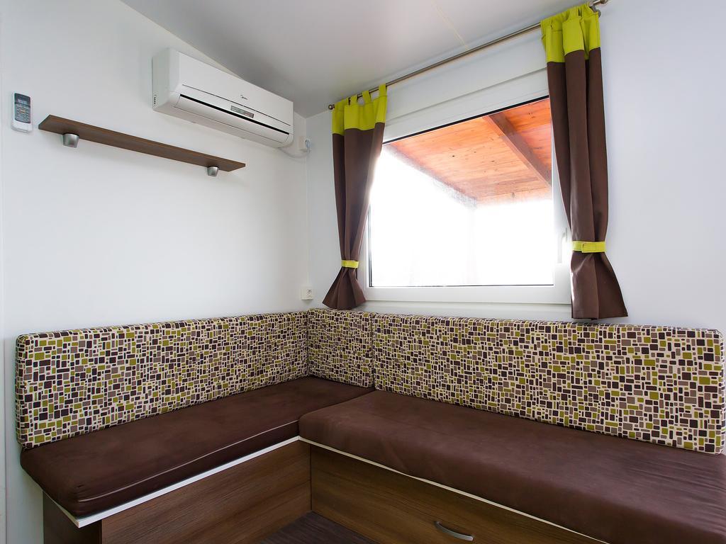 Zelena Laguna Mobile Homes Mugeba Exterior foto